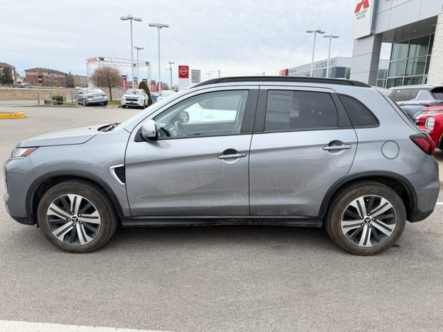 Mitsubishi RVR SEL AWC-SIÈGES ET VOLANT CHAUFFANT-CUIR/SUÈDE 2022 Gris