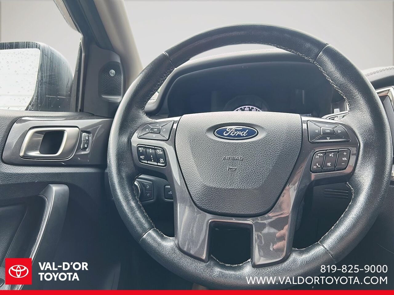 2020 Ford Ranger LARIAT cabine SuperCrew 4RM caisse de 5 pi Black Val-d'Or - photo #10