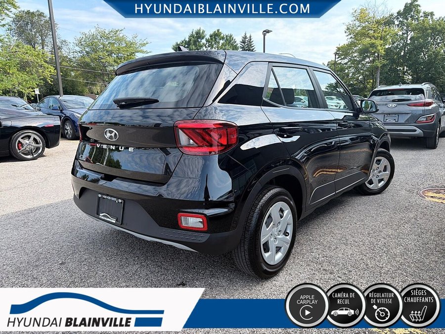 2022 Hyundai Venue 2022 Black