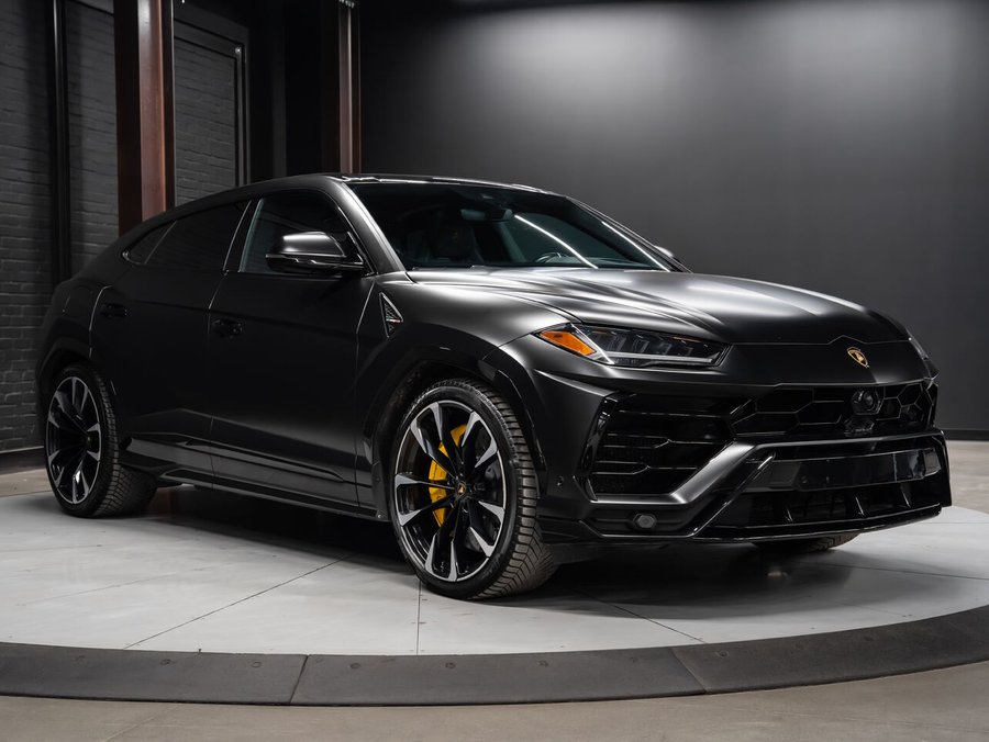 2020 Lamborghini Urus 2020 Black