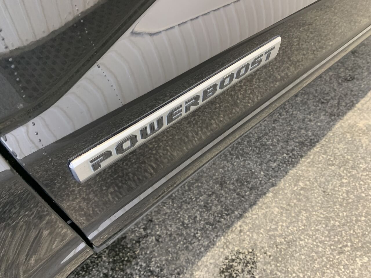 Ford F-150 SUPERCREW LARIAT 2023 Noir Saint-Eustache - photo #2