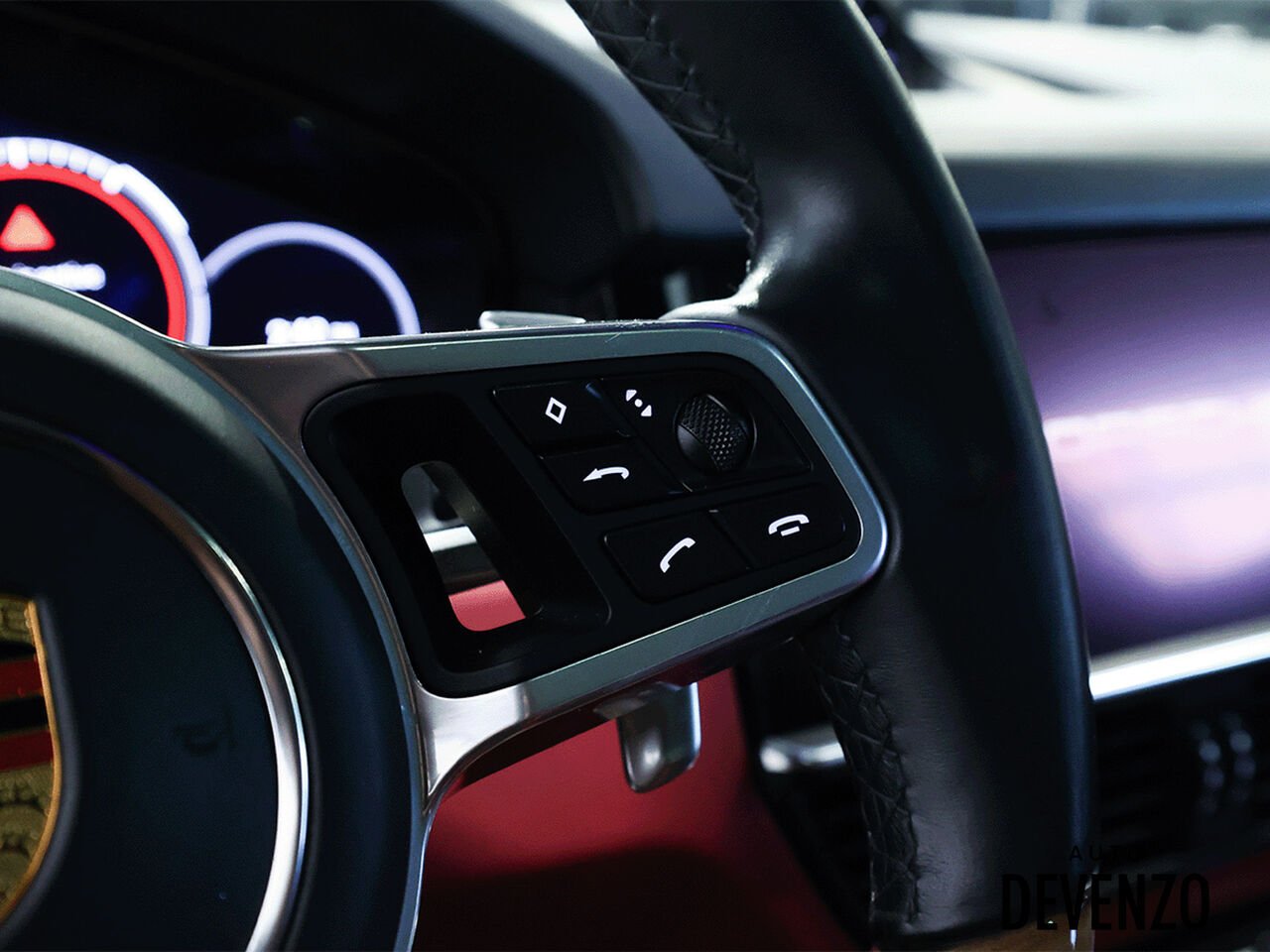 2022 Porsche Cayenne Grey Saint-Eustache - photo #18