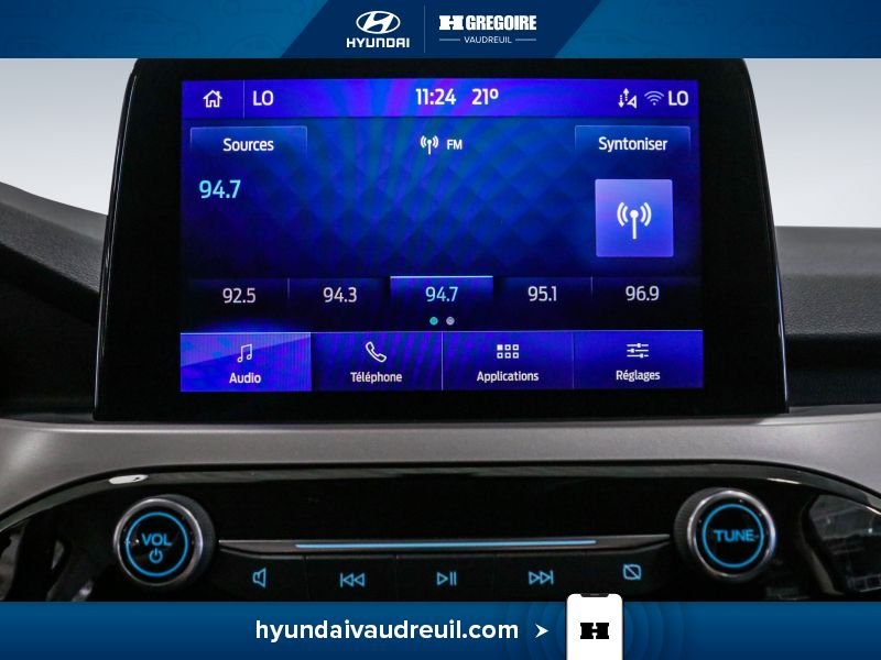 2022 Ford Escape Grey Laval - photo #26