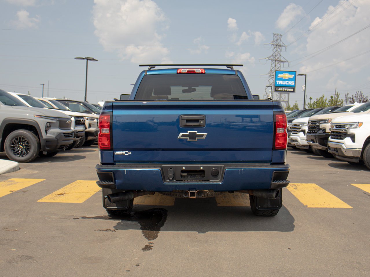 2016 Chevrolet Silverado 1500 4WD Crew Cab 143.5 LT w/1LT Blue Sherwood Park - photo #8
