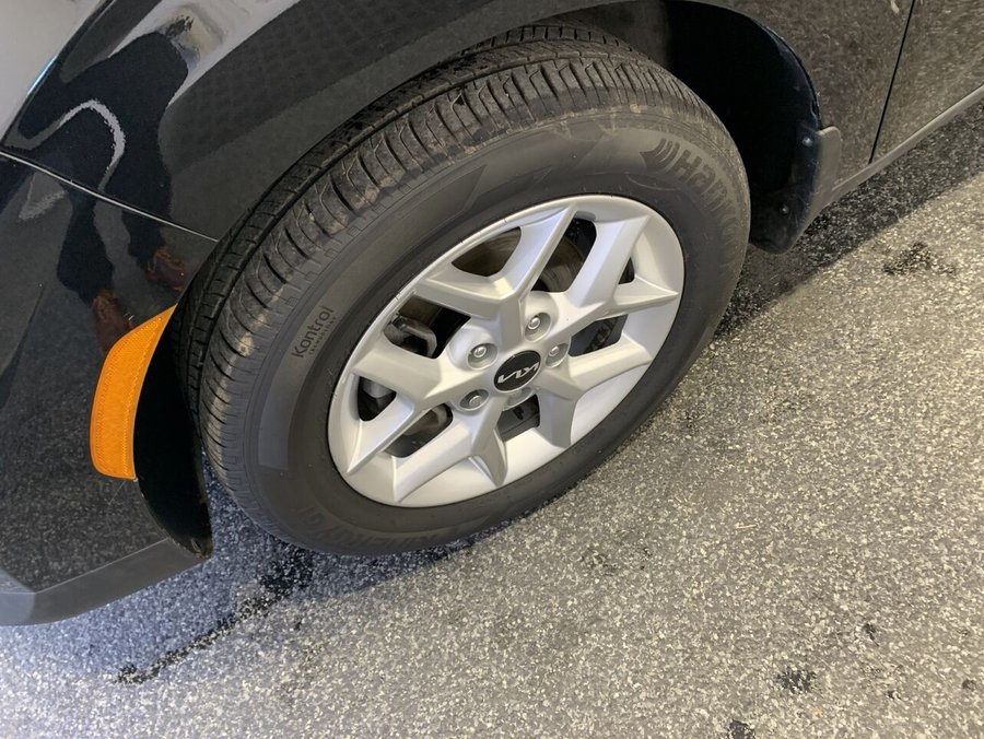 2023 Kia Soul 2023 Black