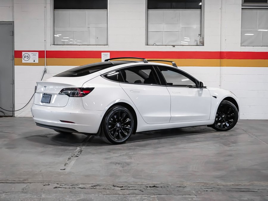 Tesla Model 3 STANDARD RANGE PLUS BARRE DE TOIT 2020 Blanc