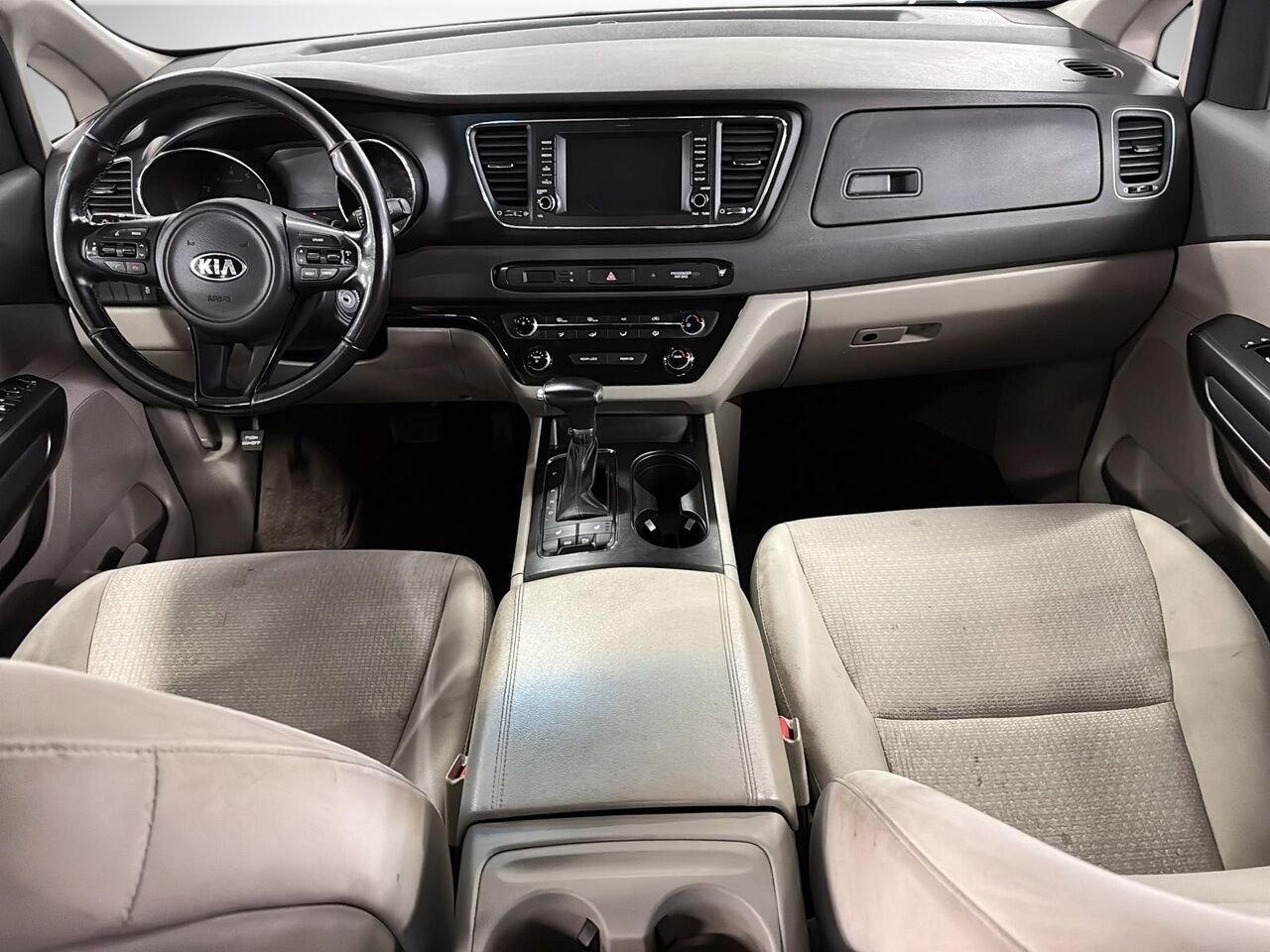 2018 KIA SEDONA LX Silver Saint-Hyacinthe - photo #9