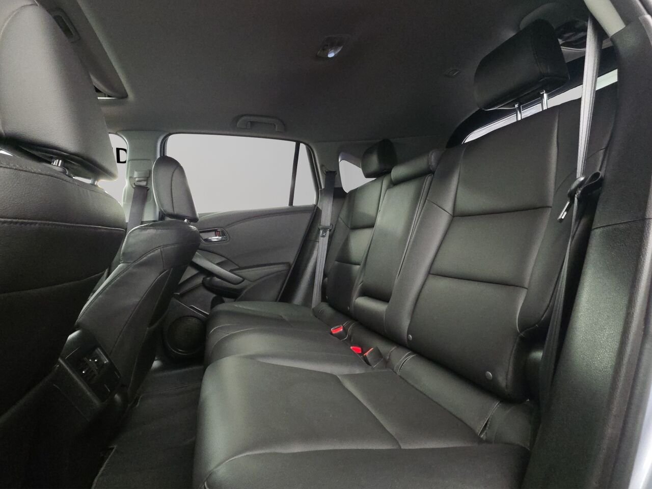 Acura RDX Traction intégrale, 4 portes, toit ouvrant, commande audio au volant, bluetooth 2016 Argent Val-David - photo #13