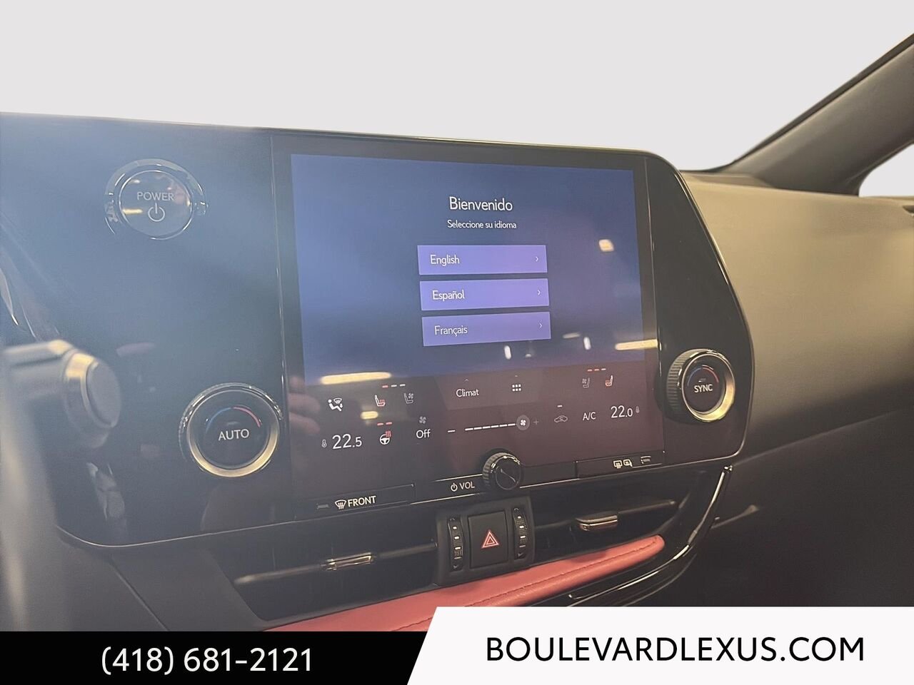 Lexus NX 19359A 2023 Blanc Québec - photo #14