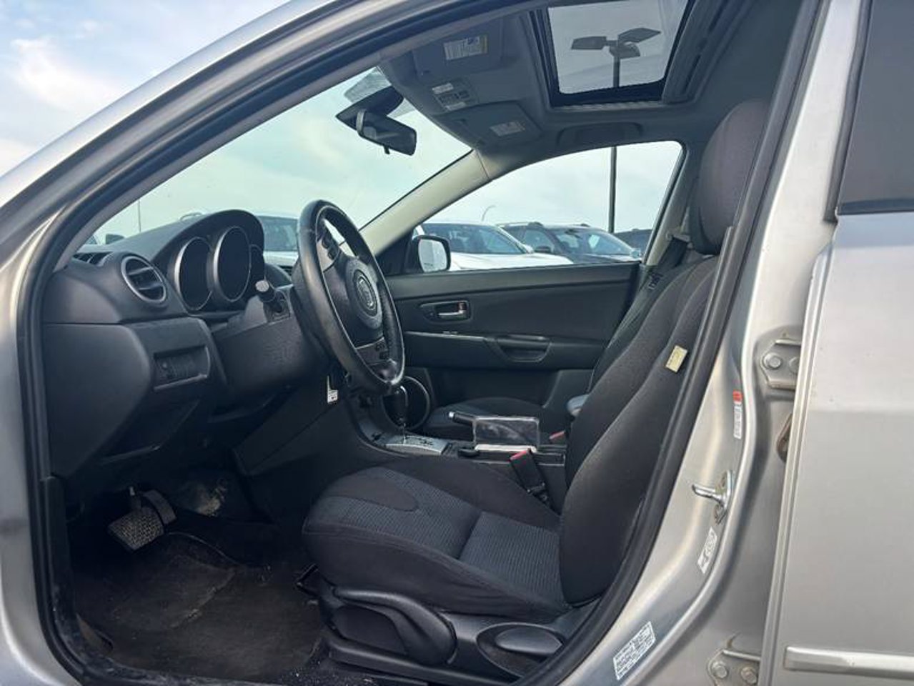 2007 Mazda Mazda3 4dr Sdn Auto GT Sunlight Silver Mica Sherwood Park - photo #5