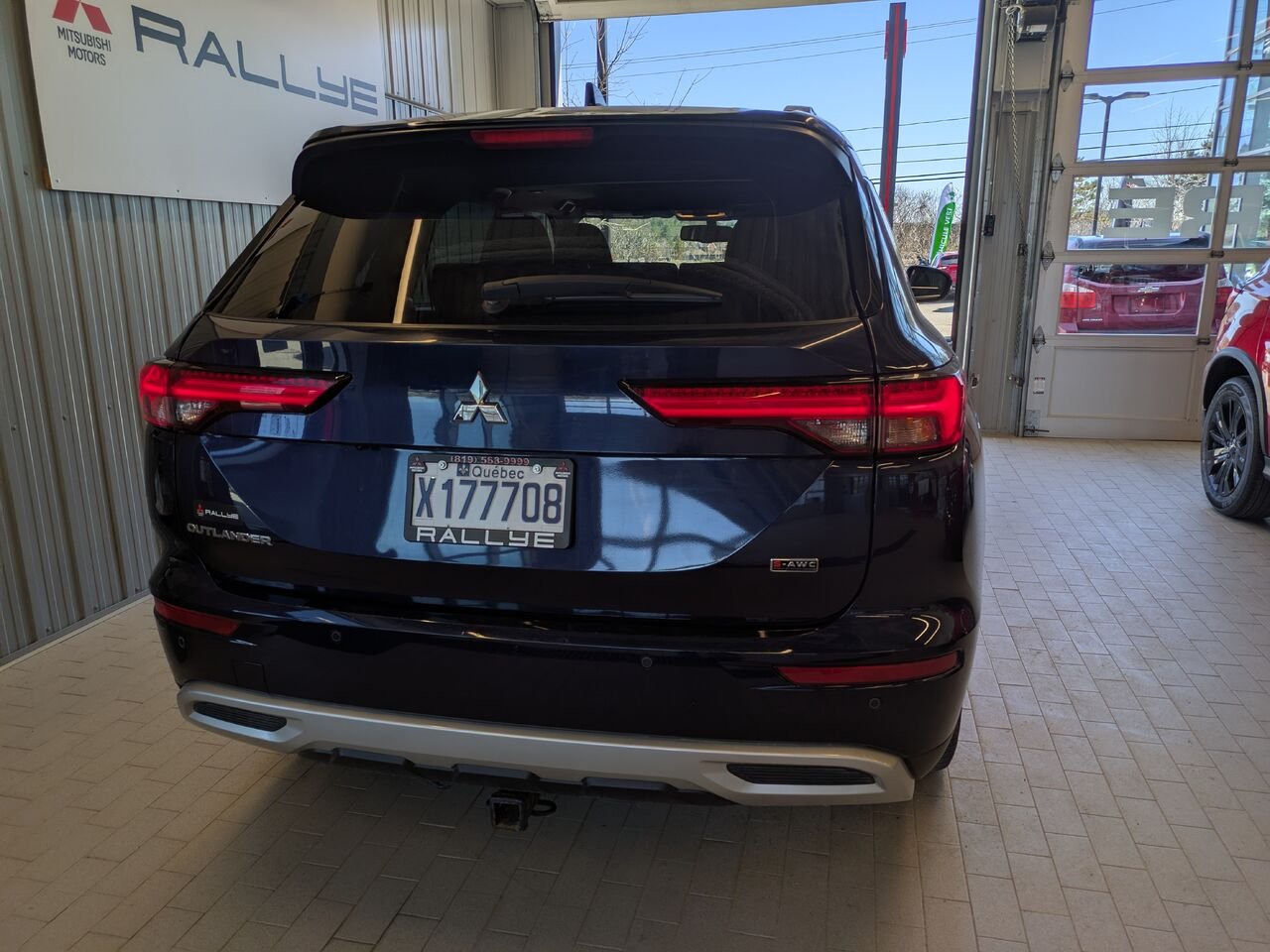 Mitsubishi Outlander 2023 Bleu Gatineau - photo #17