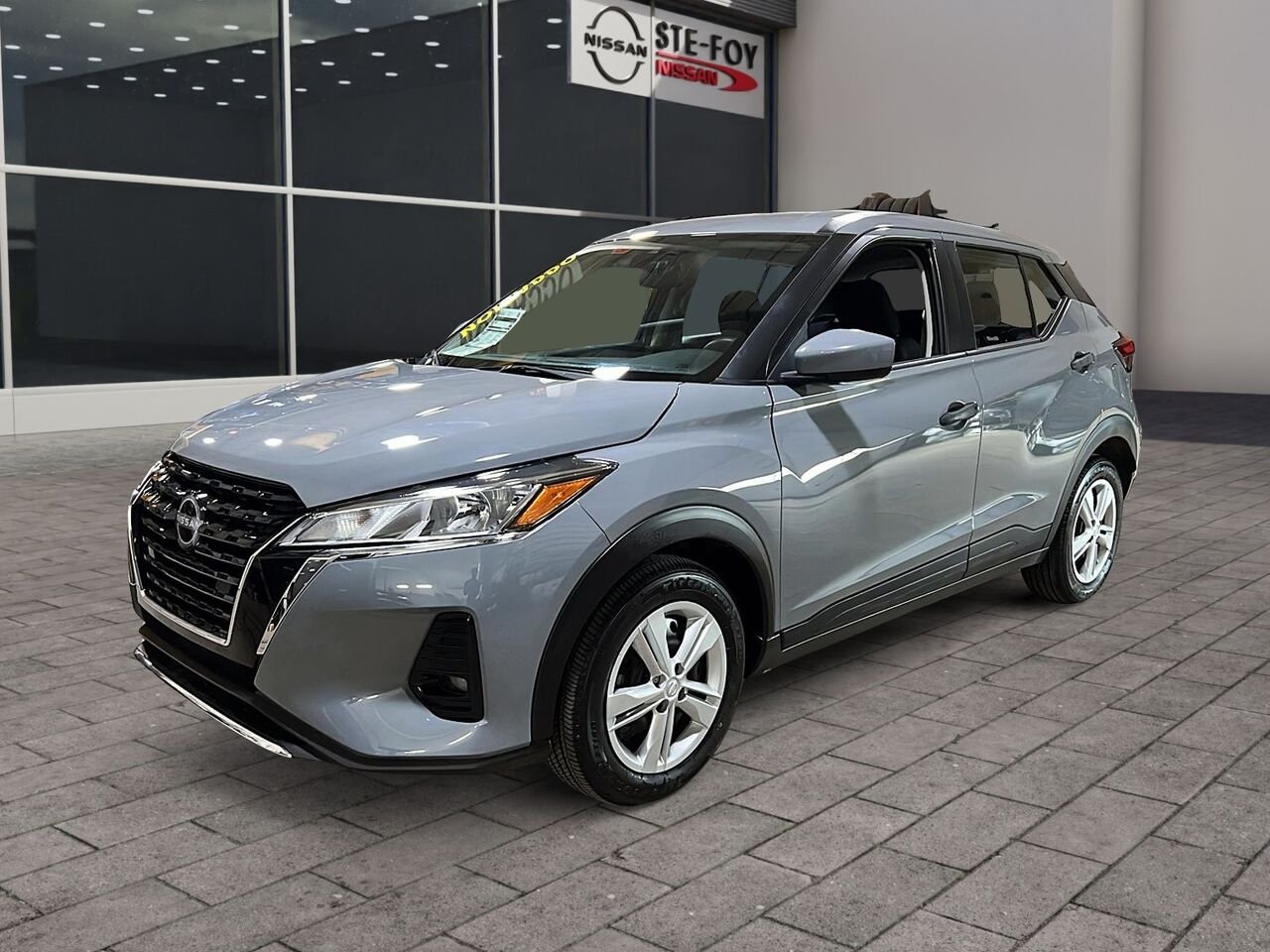 Nissan Kicks S TA 2024 Gris Québec - photo #0