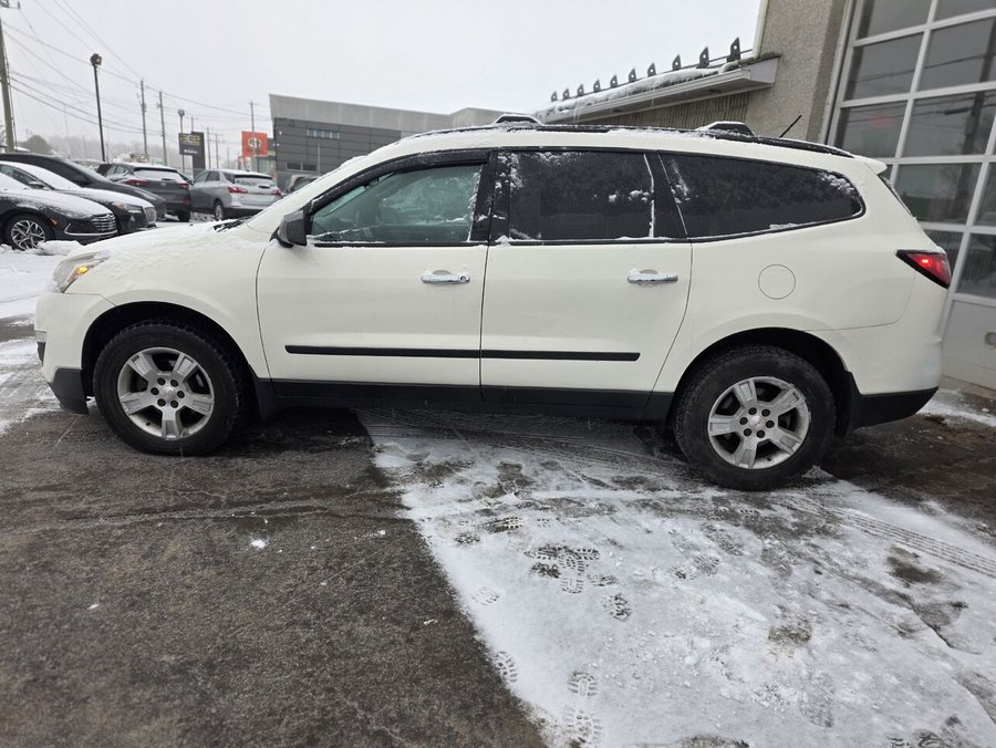 2014 Chevrolet Traverse 2014 White