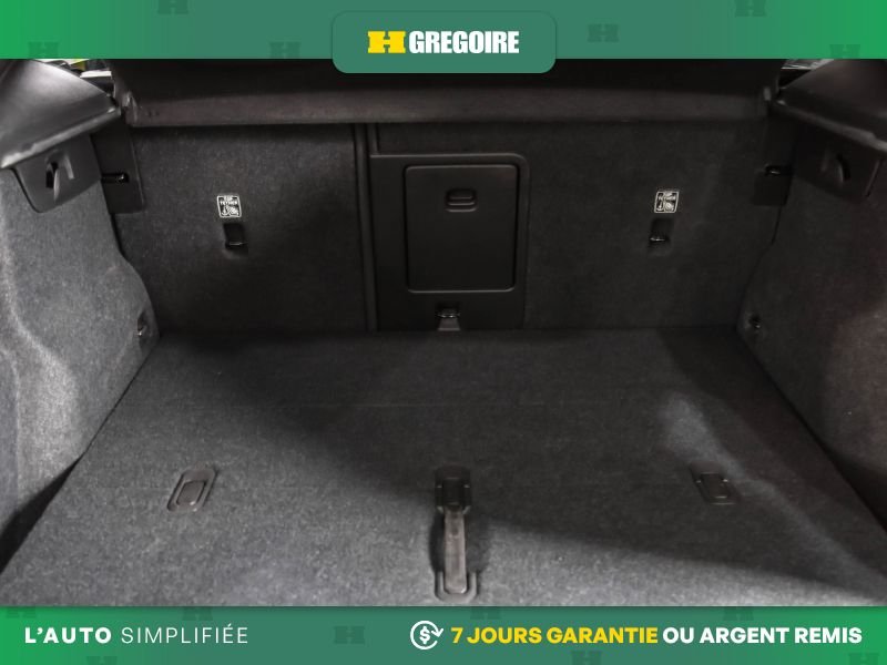 Volvo XC40 2021 Noir Blainville - photo #26