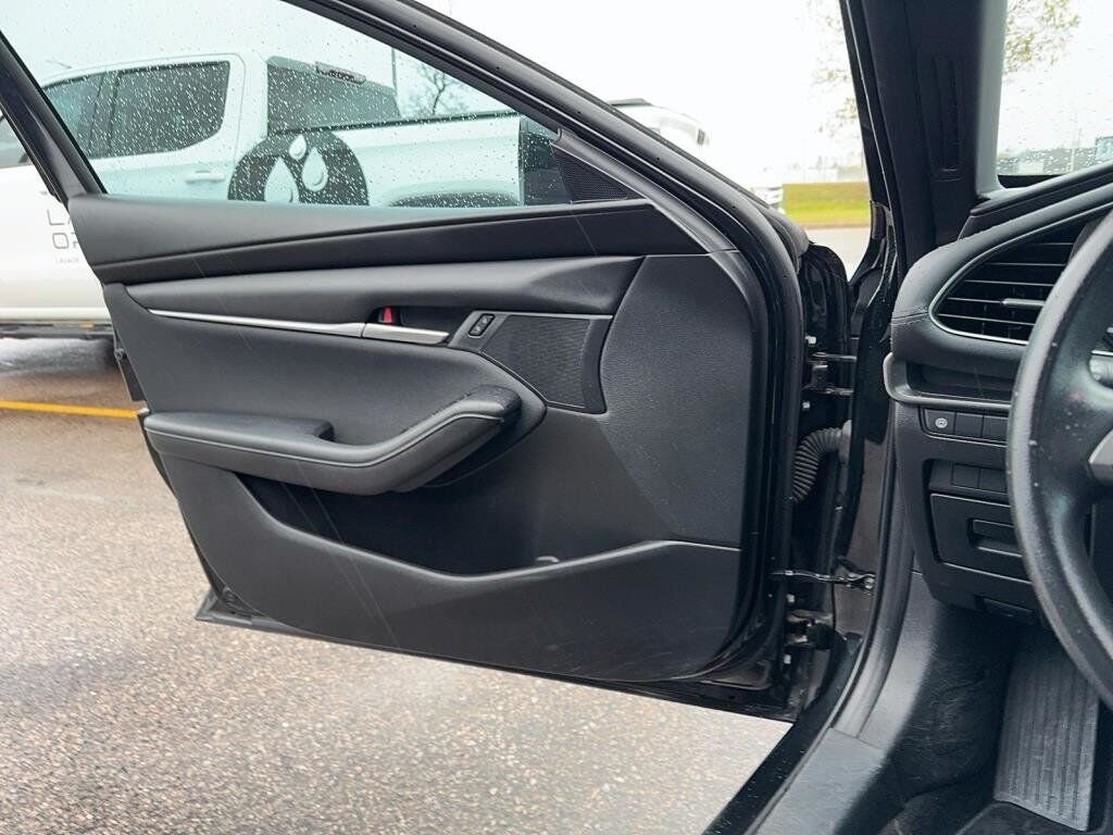 2020 Mazda Mazda3 Sport VIN JM1BPAK73L1166967 Black Baie-Comeau - photo #6
