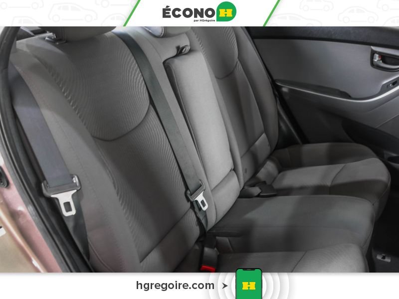 2016 Hyundai Elantra Grey Blainville - photo #14