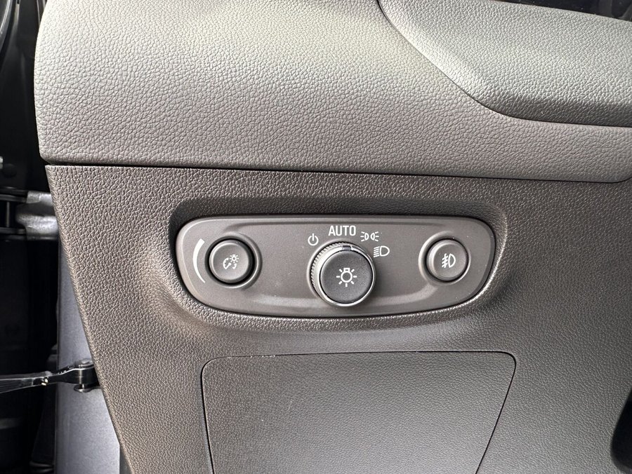 BUICK ENCORE GX PREFERRED 2022 2022 Gris