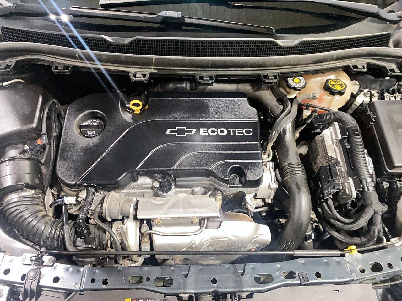 Chevrolet Cruze NIV 3G1BE6SM9JS588982 2018 Gris Chicoutimi - photo #7