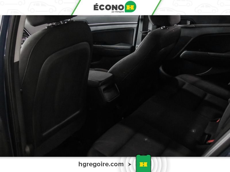 Hyundai Elantra 820131 | GL A/C GR ELECT MAGS 2018 Bleu Laval - photo #18