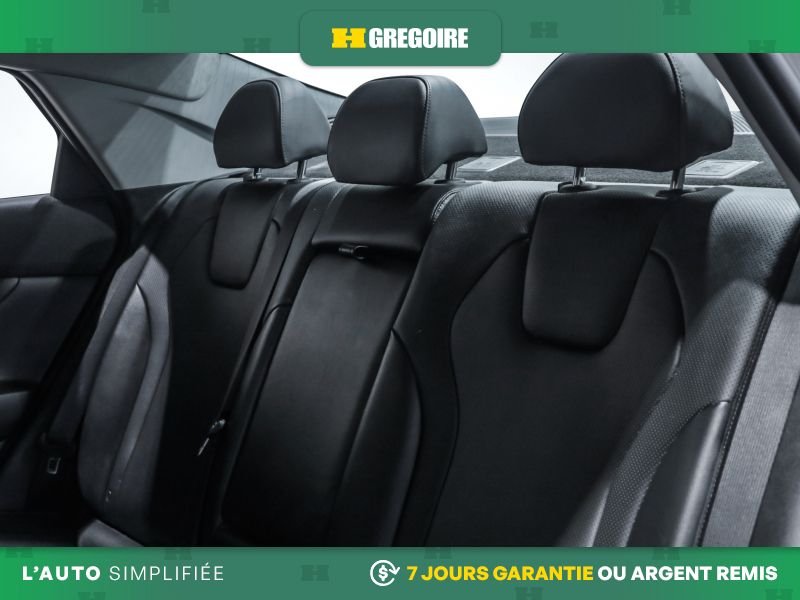 2022 Hyundai Elantra Grey Saint-Eustache - photo #22