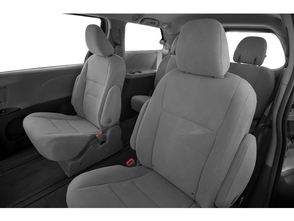 2019 Toyota Sienna Ottawa & Gatineau - photo #8