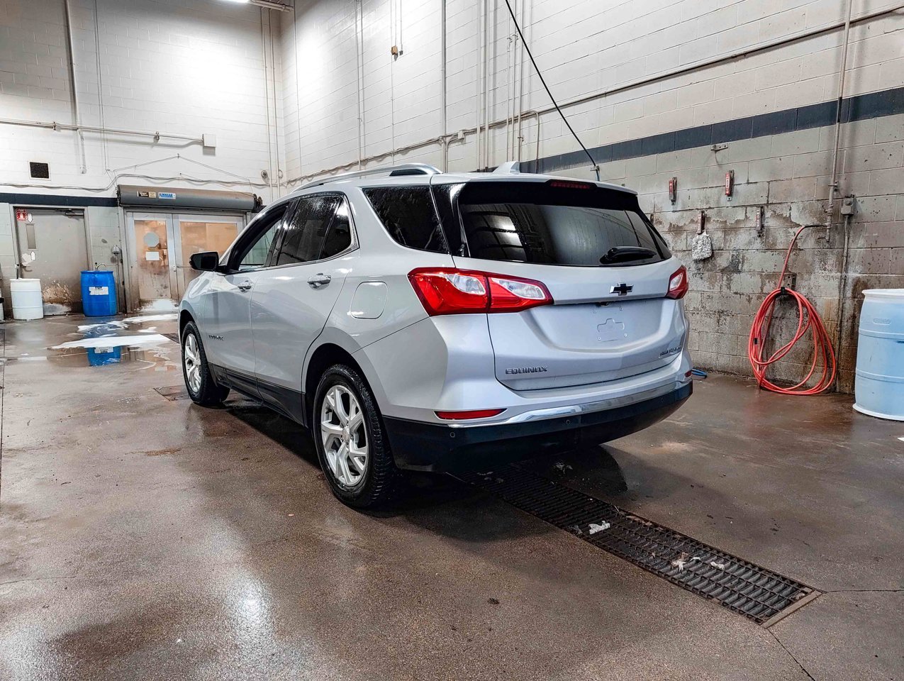 2021 Chevrolet Equinox AWD 4dr Premier Grey Sherwood Park - photo #4