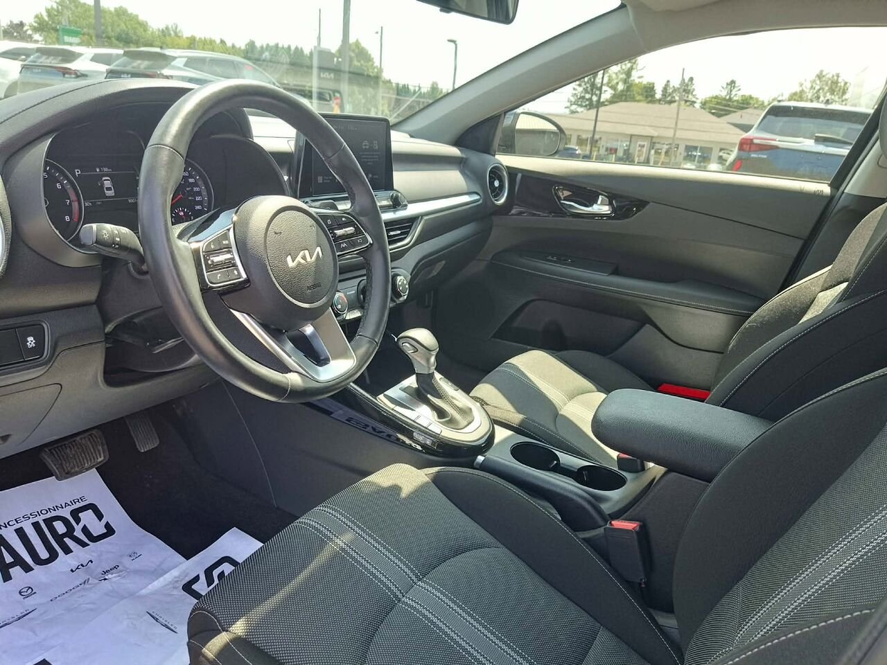 2024 Kia Forte Grey Lac Mégantic - photo #7