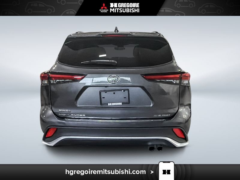 2022 Toyota Highlander Grey Laval - photo #7