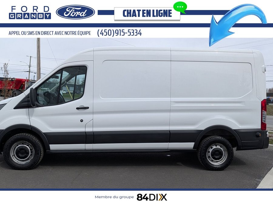 Ford Transit fourgon utilitaire T-250 toit moyen 148 po PNBV de 9 000 lb porte coulissante côté passager 2016 Blanc
