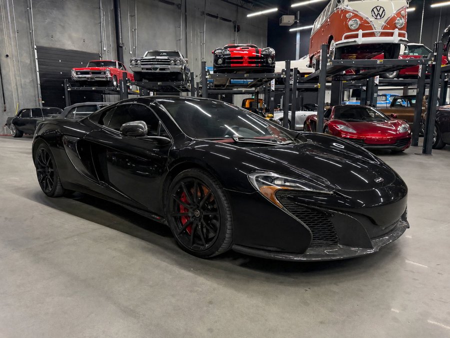 2015 McLaren 650S 2015 Carbon Black