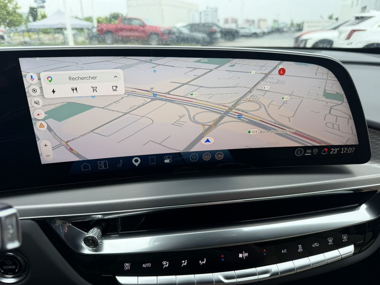 2024 Cadillac LYRIQ SPORT AWD NIVEAU 3 NAPPA FINANCEMENTÀ PARTIR 0.99% Green Laval - photo #27