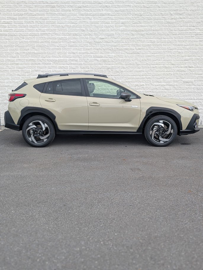 2026 SUBARU Crosstrek HYBRIDE LIMITÉ Sand Dune Pearl Saint-Hyacinthe - photo #2