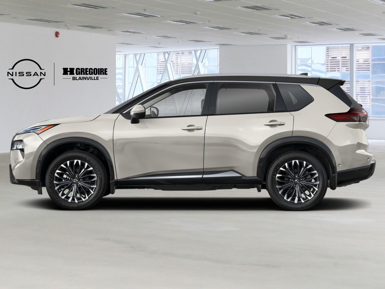 2026 Nissan Rogue 2-Tone Champagne Silver Blainville - photo #2