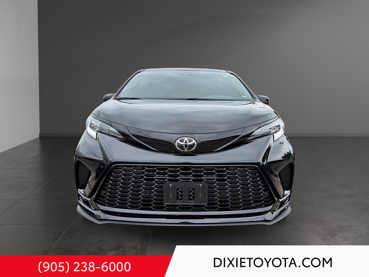 2026 Toyota Sienna XSE AWD TEC PKG / HEATED SEATS / REAR-ENTERTAINMENT PLAYER / ALLOY WHEELS / CARPLAY AND ANDROID AUTO Black Mississauga - photo #1