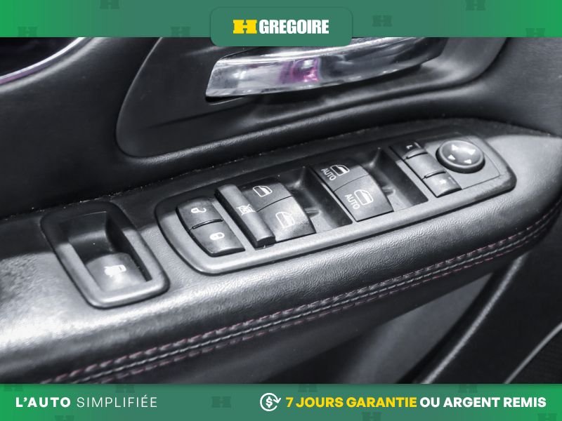 Dodge GR Caravan 820832 | 35th Anniversary AUTO AC MAGS CAM RECULE 2019 Rouge Laval - photo #13