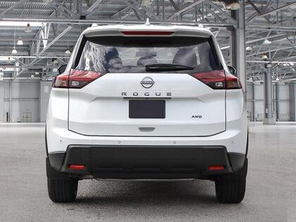 Nissan Rogue 2026 2026 Blanc Everest nacré triple couche