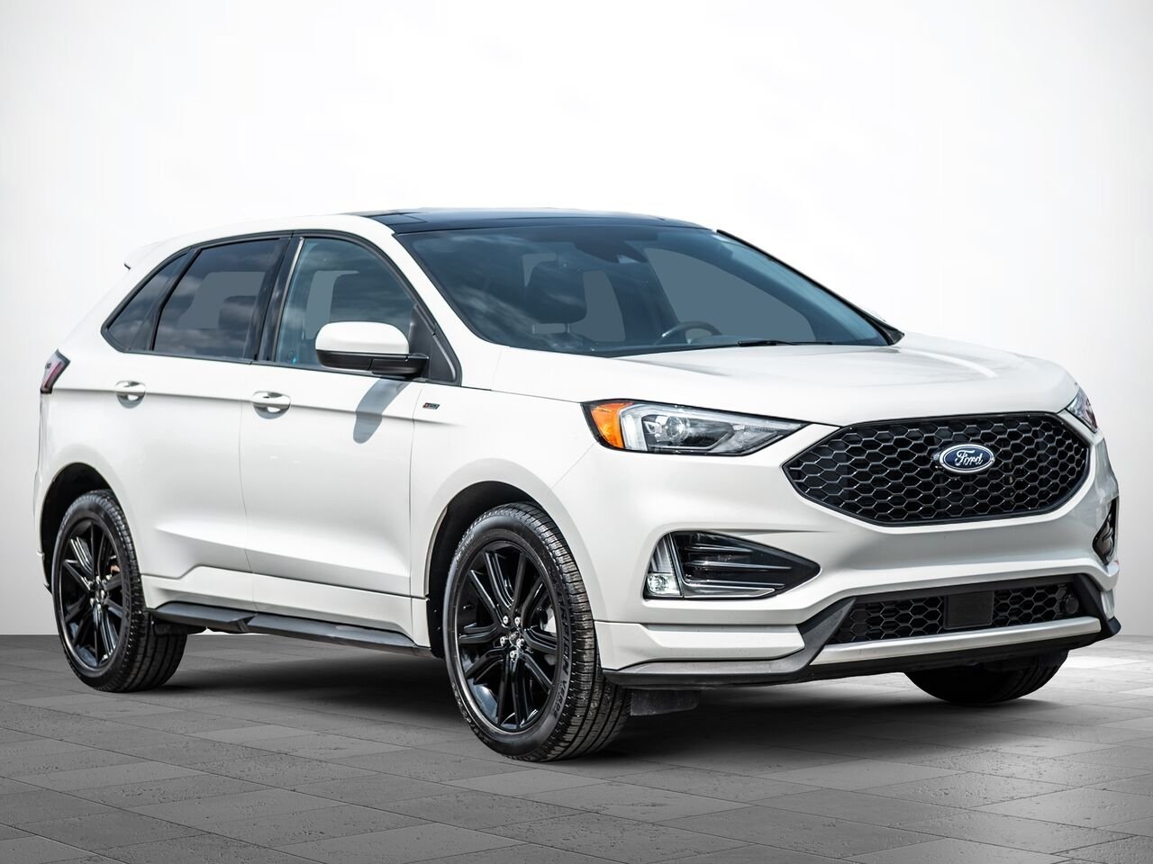 Ford Edge 2022 Blanc Sainte-Julienne - photo #1