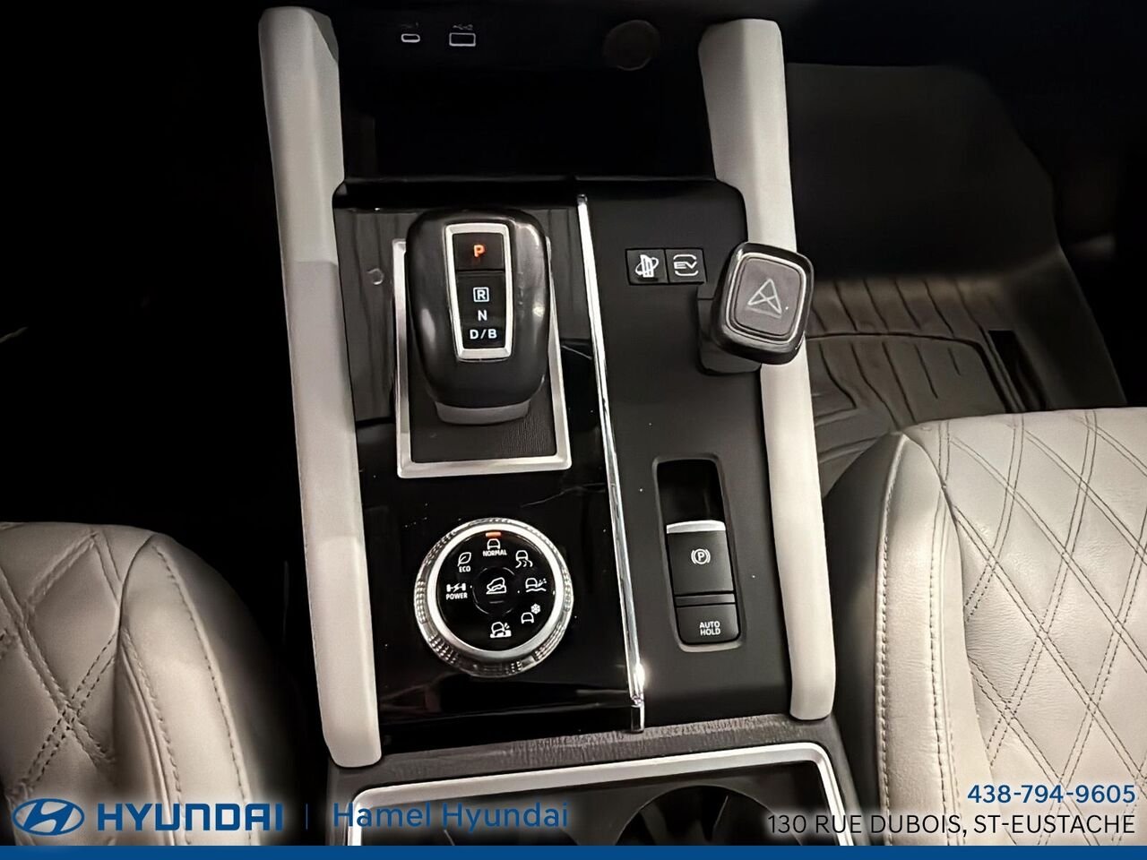 Mitsubishi Outlander PHEV 2023 Blanc Saint-Eustache - photo #16