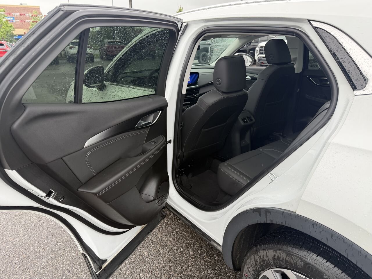 BUICK ENVISION PREFERRED Privilégiée 4 portes TI 2024 Blanc Gatineau - photo #12