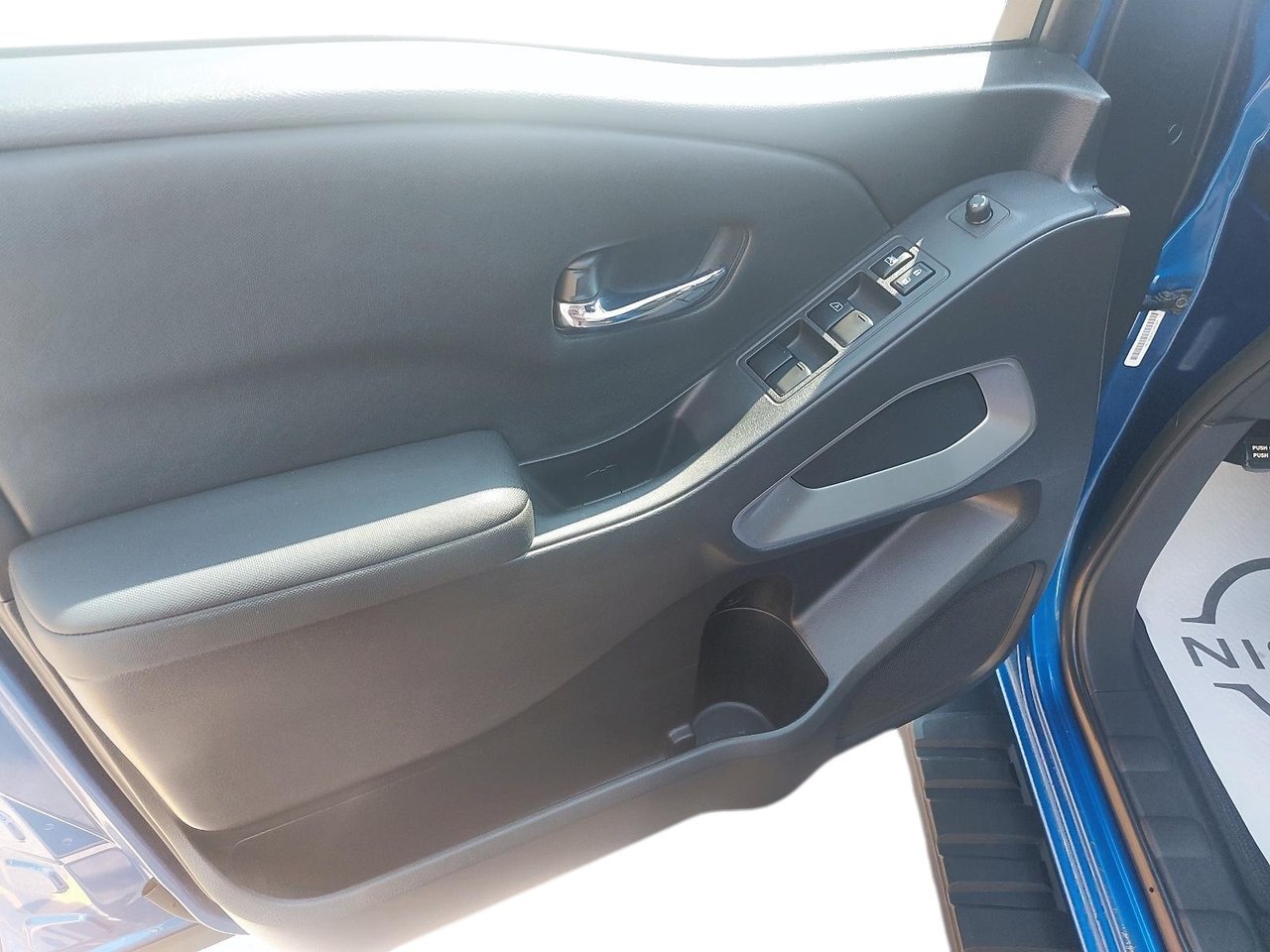 Nissan Frontier NIV 1N6ED1FK5RN664932 2024 Bleu Baie-Comeau - photo #10