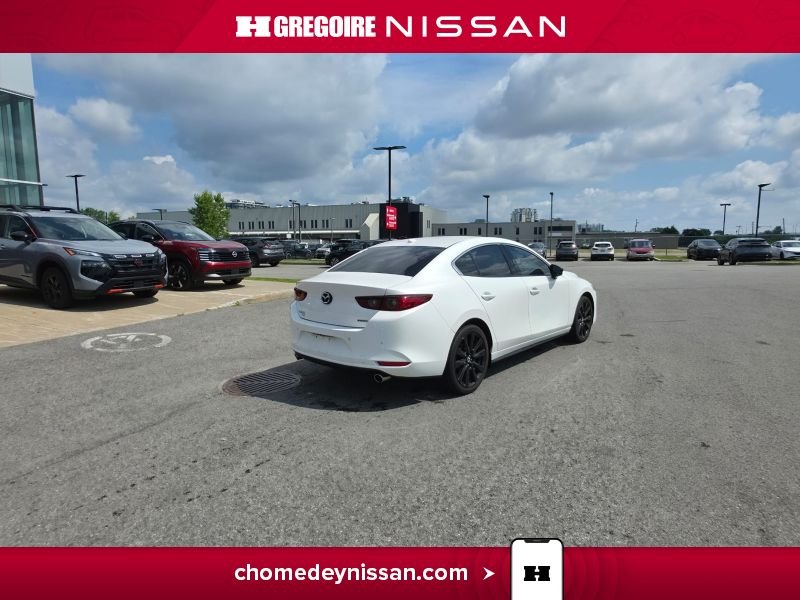 2024 Mazda 3 White Laval - photo #10