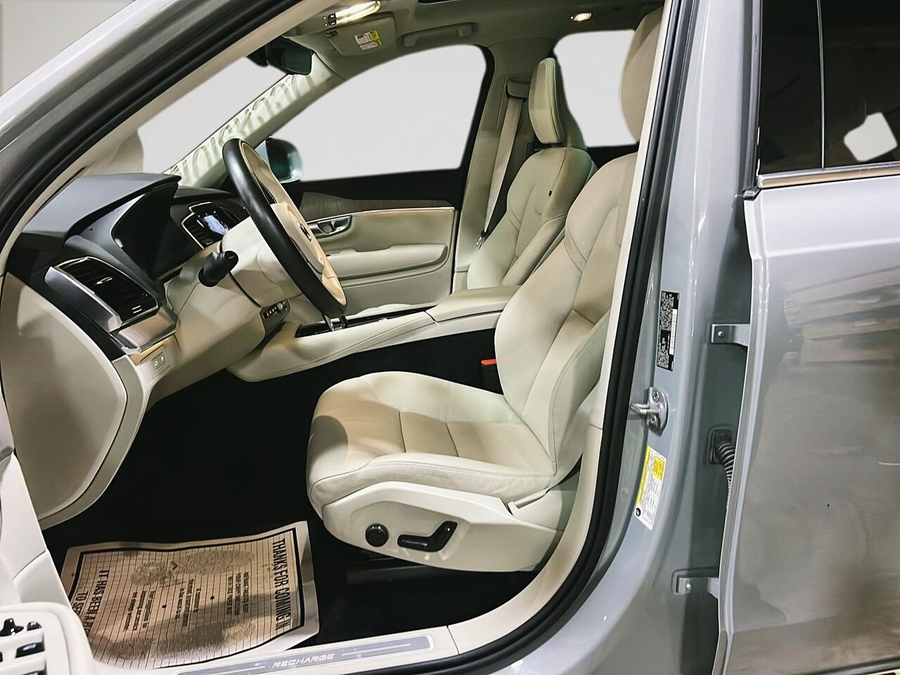 2024 Volvo XC90 Recharge PLUS BRIGHT THEME PHEV Grey Québec - photo #8