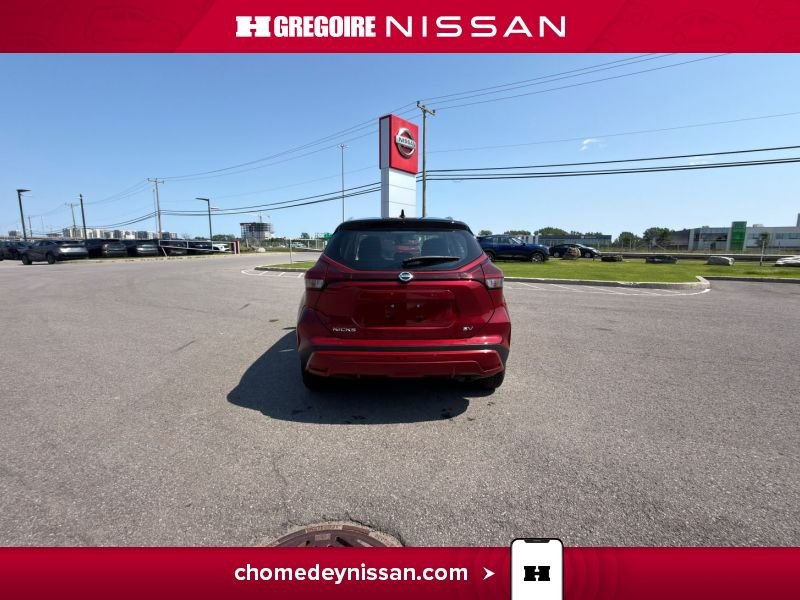 2021 Nissan Kicks Red Laval - photo #8