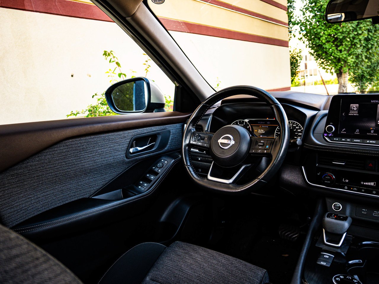 2023 Nissan Rogue AWD SV Moonroof Beige Sherwood Park - photo #30