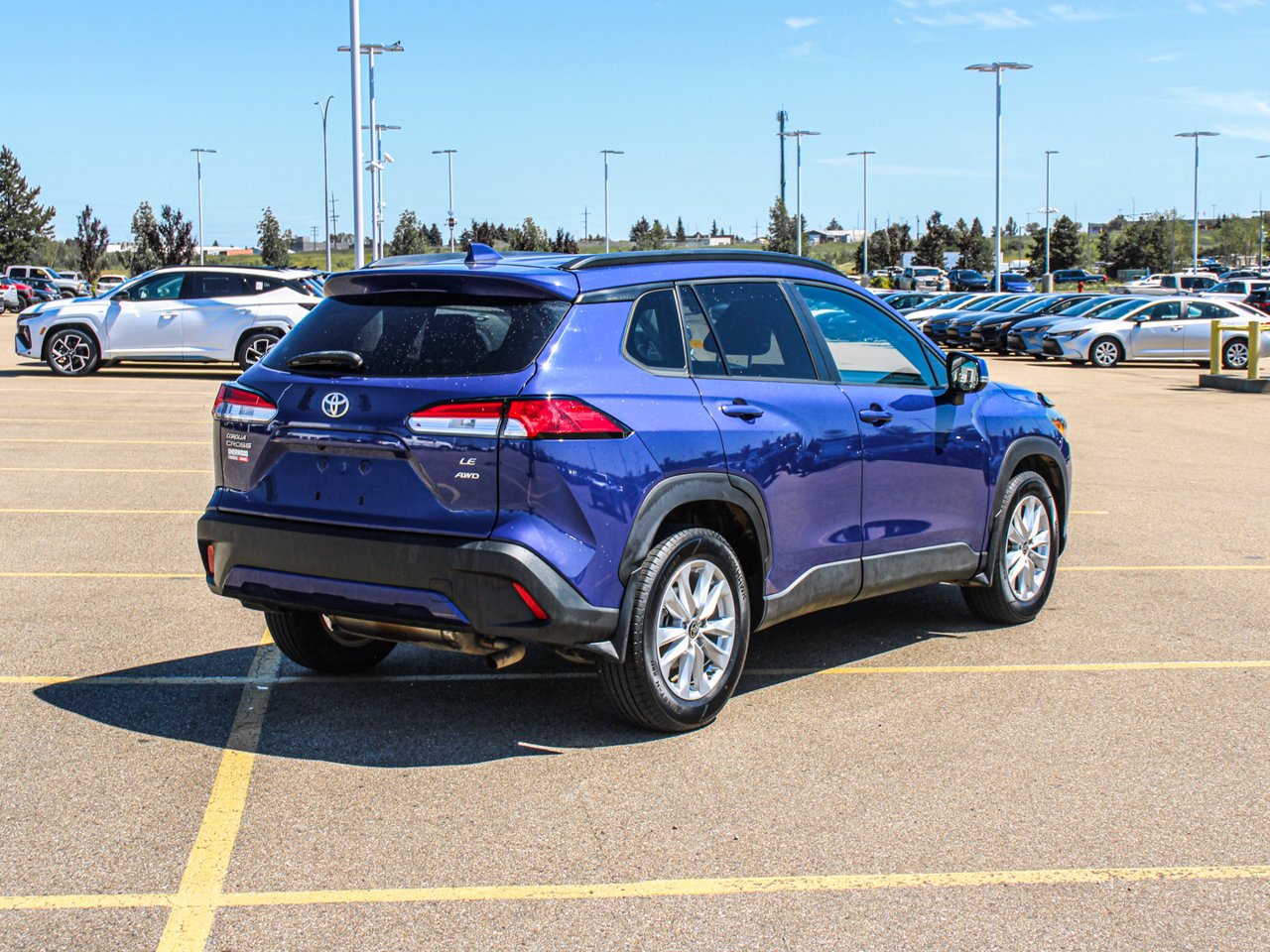 2022 Toyota Corolla Cross LE AWD Blue Sherwood Park - photo #8