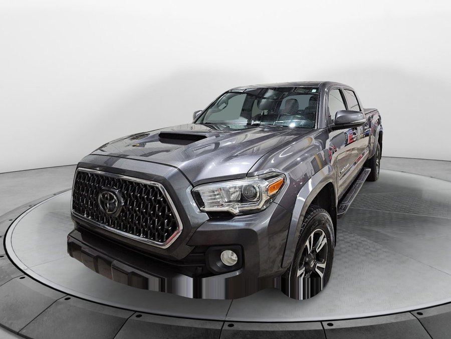 2018 Toyota Tacoma 2018 Magnetic Grey Metallic