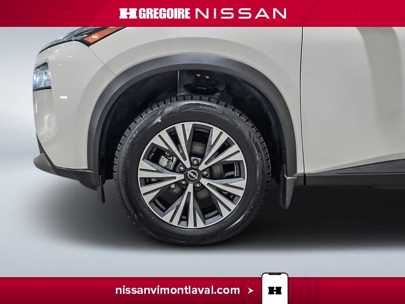 2023 Nissan Rogue White Laval - photo #11