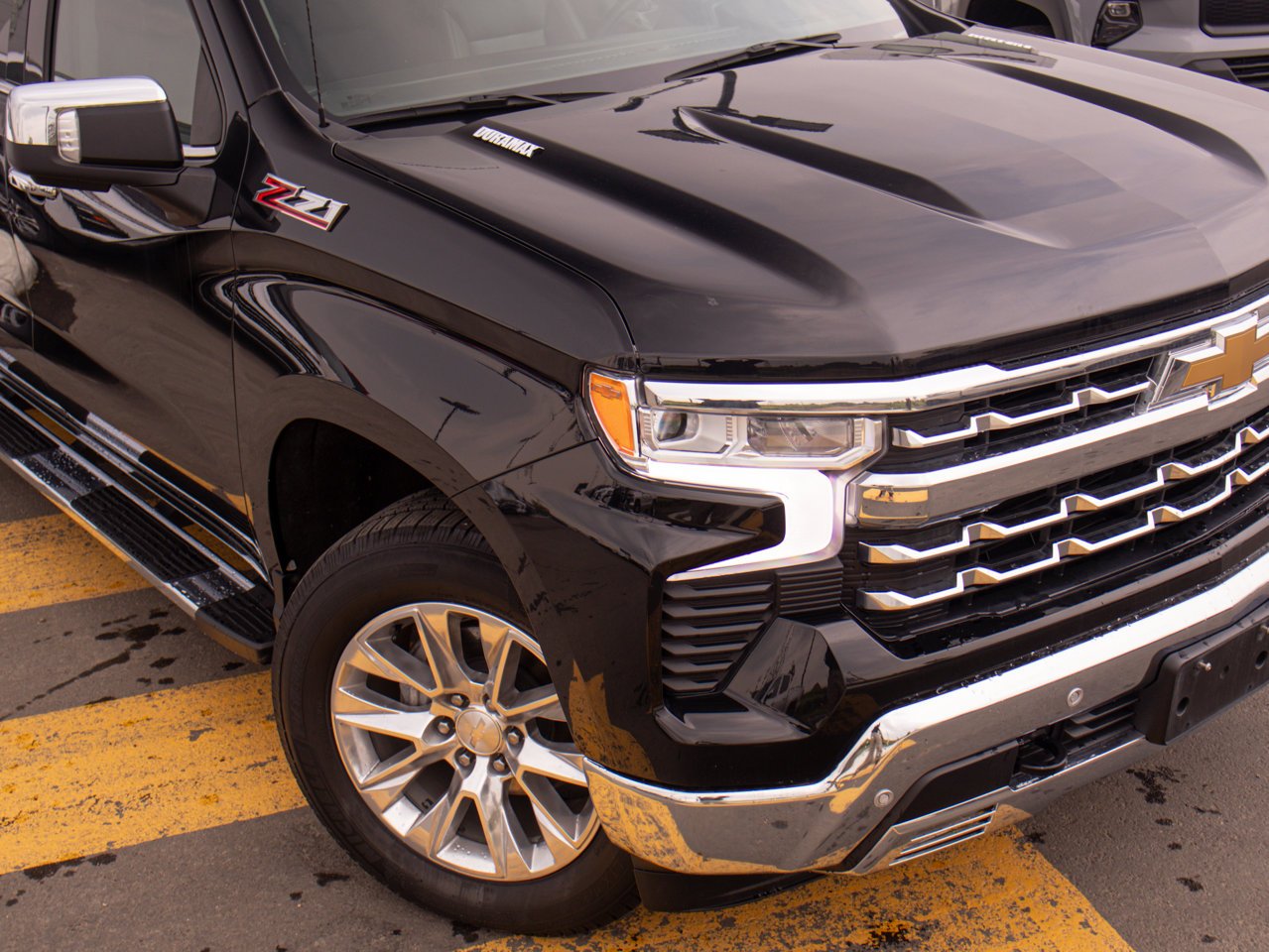 2024 Chevrolet Silverado 1500 4WD Crew Cab 147 LTZ Black Sherwood Park - photo #16