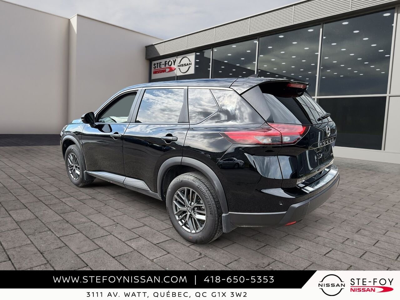 2024 Nissan ROGUE S TRACTION INTEGRALE Black Ste-Foy - photo #3