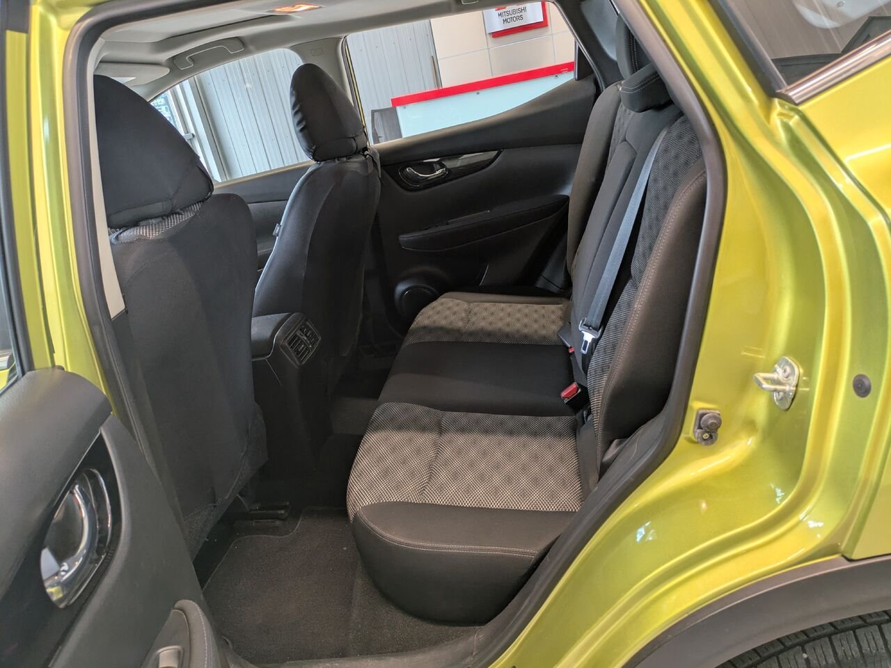 2017 Nissan Qashqai Green Gatineau - photo #14
